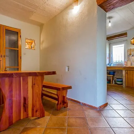 別荘 House Casa Valerija メドゥリン