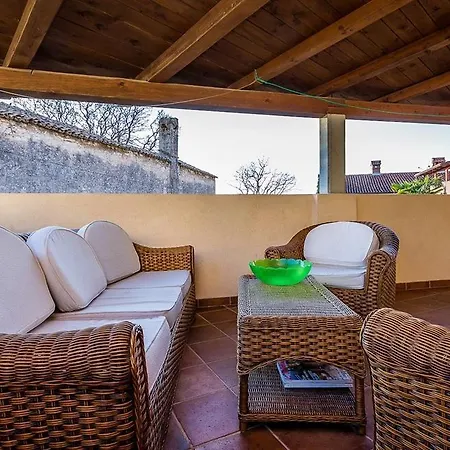 House Casa Valerija
